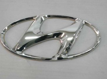 PMMA Araba Logo Kurulu Vakum Metalleştirme Ekipmanları UV Kaplama Süreci Dayanıklı